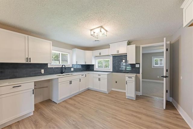 8005 Harris Avenue, Kansas City, MO 64138