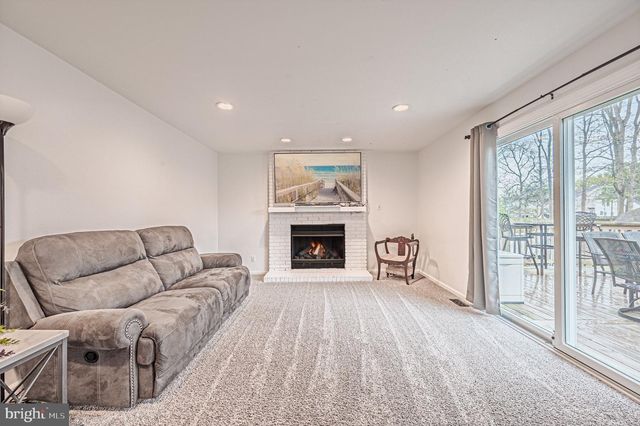 9 ROOK CT, Egg Harbor Township, NJ 08234