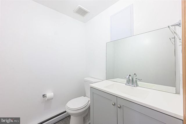 9 ROOK CT, Egg Harbor Township, NJ 08234