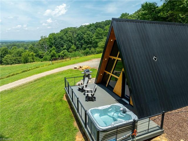 2320 Swan Creek Road, Jonesville, NC 28642