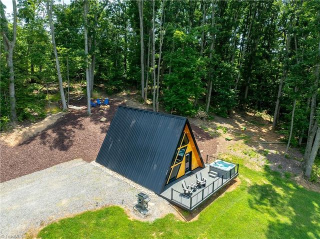 2320 Swan Creek Road, Jonesville, NC 28642