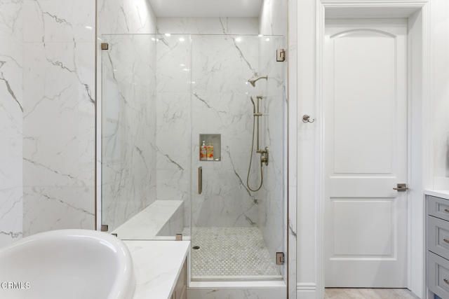 395 Sherwood Court, Thousand Oaks, CA 91361