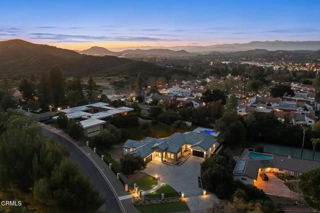 395 Sherwood Court, Thousand Oaks, CA 91361