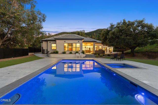 395 Sherwood Court, Thousand Oaks, CA 91361