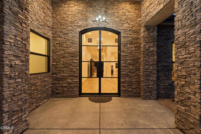 395 Sherwood Court, Thousand Oaks, CA 91361