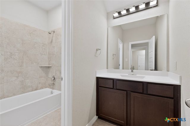 1239 Loma Ranch, New Braunfels, TX 78132