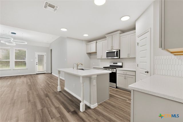 1239 Loma Ranch, New Braunfels, TX 78132
