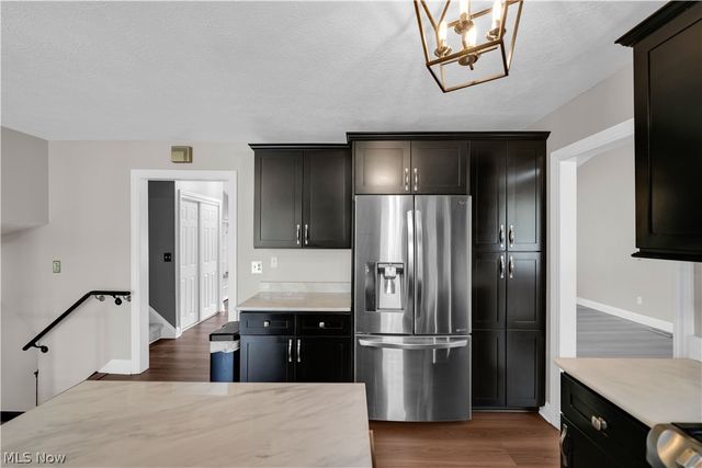 17024 Hunting Meadows Drive, Strongsville, OH 44136