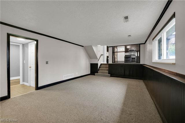 17024 Hunting Meadows Drive, Strongsville, OH 44136