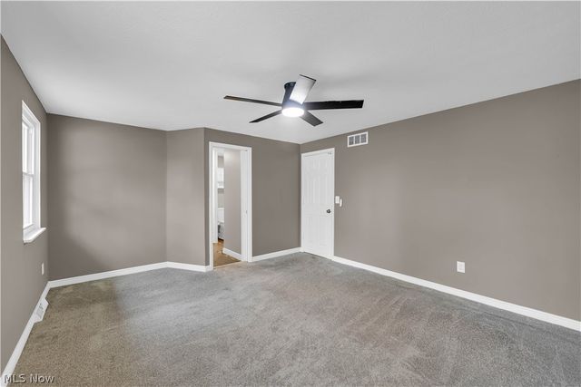 17024 Hunting Meadows Drive, Strongsville, OH 44136