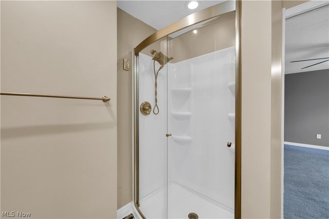 17024 Hunting Meadows Drive, Strongsville, OH 44136