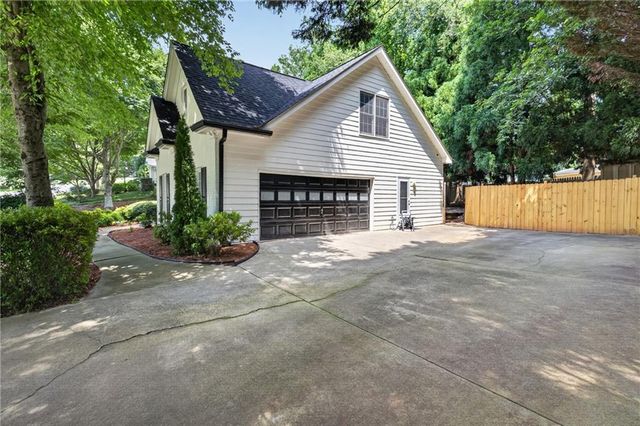 4379 Depot Ridge Court, Buford, GA 30518