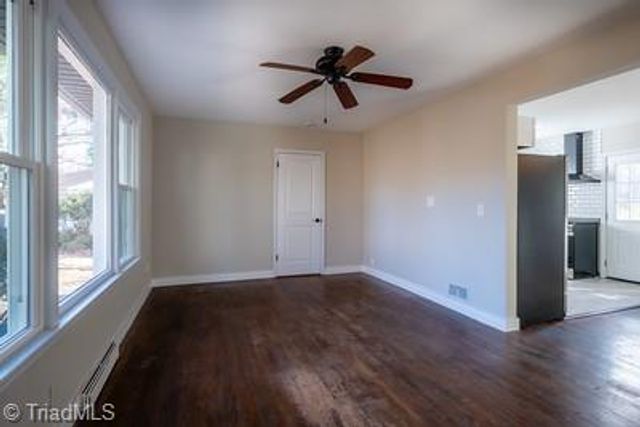 2005 Queens Court, Greensboro, NC 27408