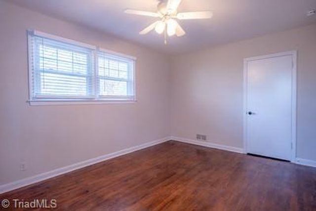 2005 Queens Court, Greensboro, NC 27408