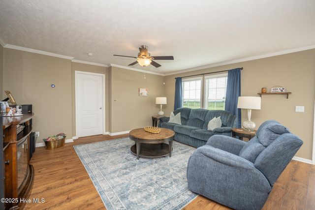 596 Esclip Road, Elizabeth City, NC 27909
