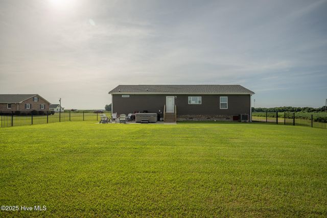 596 Esclip Road, Elizabeth City, NC 27909