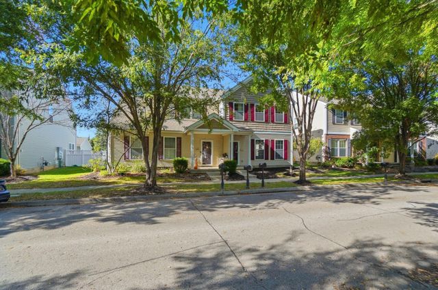 4641 Grand Strand Drive, Grove City, OH 43123