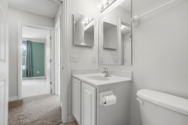 4641 Grand Strand Drive, Grove City, OH 43123