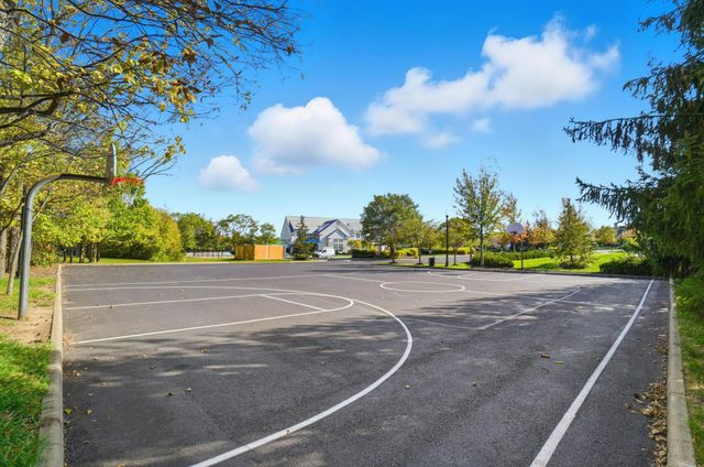 4641 Grand Strand Drive, Grove City, OH 43123