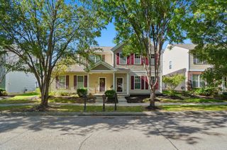 4641 Grand Strand Drive, Grove City, OH 43123