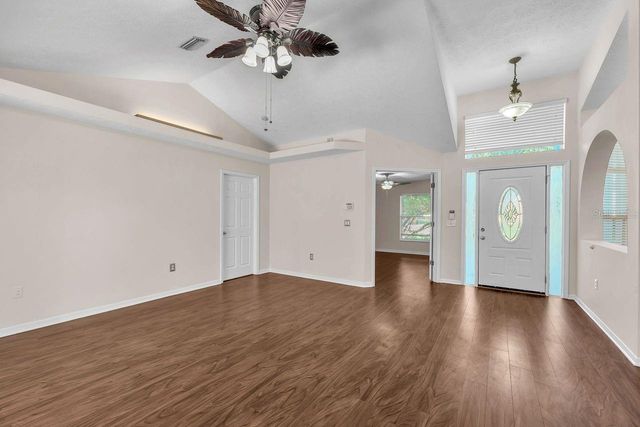 4008 EAGLES NEST DRIVE, Valrico, FL 33596