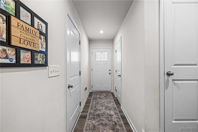 14 Grant Court, West Seneca, NY 14218