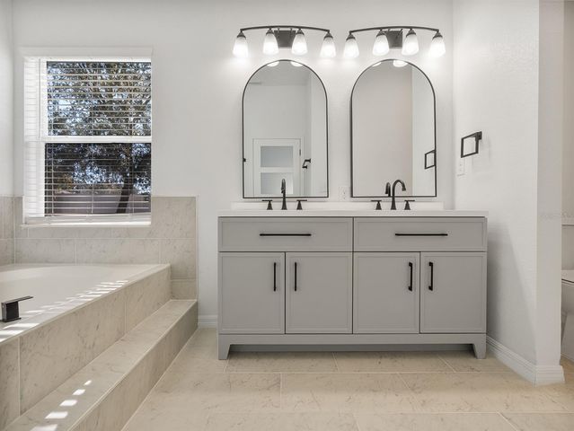 3215 COLUSA STREET, Deltona, FL 32738