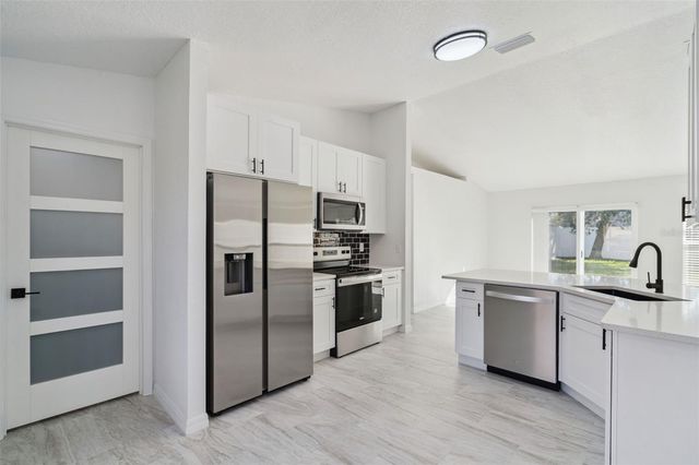 3215 COLUSA STREET, Deltona, FL 32738