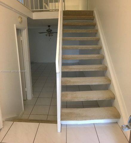 40 Chestnut Cir, Cooper City, FL 33026