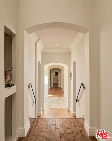 29089 Grayfox Street, Malibu, CA 90265