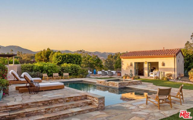 29089 Grayfox Street, Malibu, CA 90265