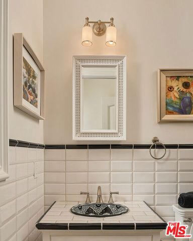 29089 Grayfox Street, Malibu, CA 90265