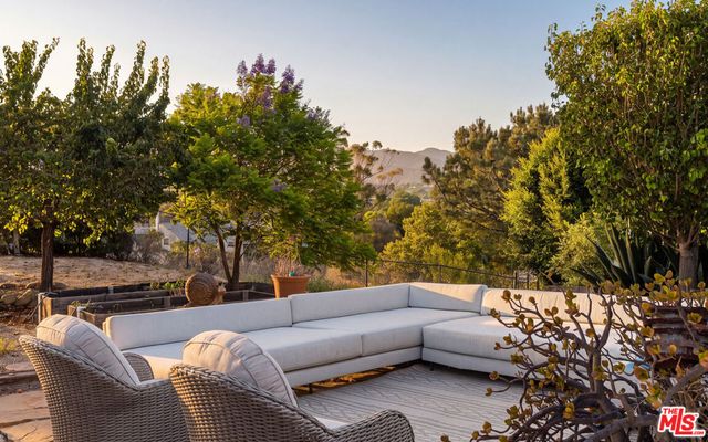 29089 Grayfox Street, Malibu, CA 90265