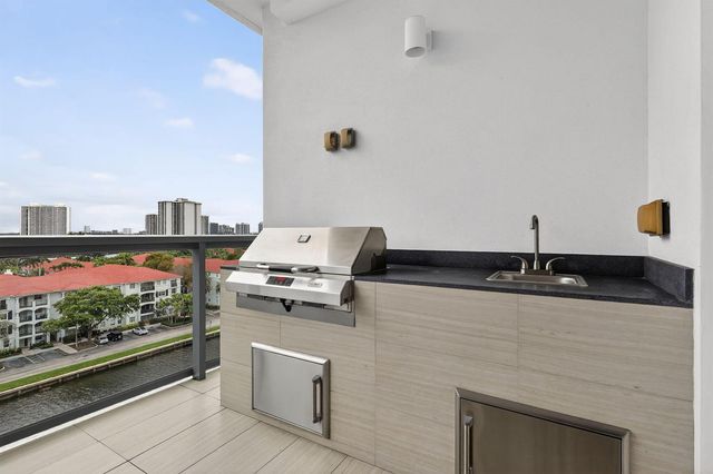 3250 NE 188th Street 706, Aventura, FL 33180
