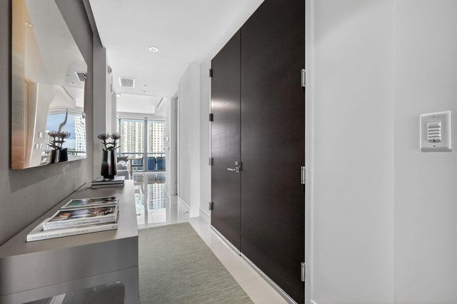 3250 NE 188th Street 706, Aventura, FL 33180