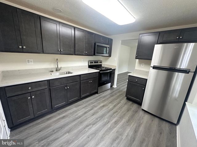 3510 OLD CROWN DR, Pasadena, MD 21122