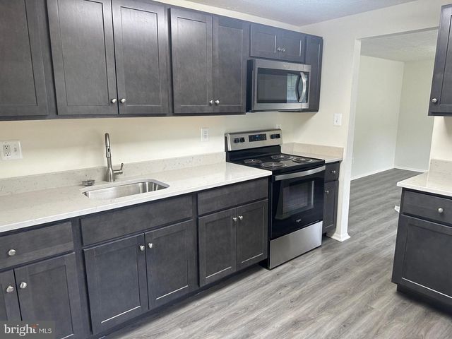 3510 OLD CROWN DR, Pasadena, MD 21122
