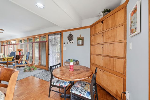 579 S Yale St, Wichita, KS 67218