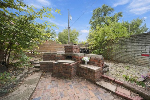 579 S Yale St, Wichita, KS 67218
