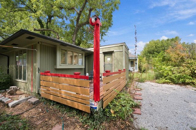 579 S Yale St, Wichita, KS 67218