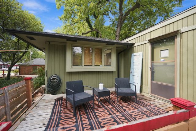579 S Yale St, Wichita, KS 67218