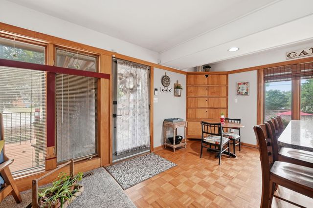 579 S Yale St, Wichita, KS 67218