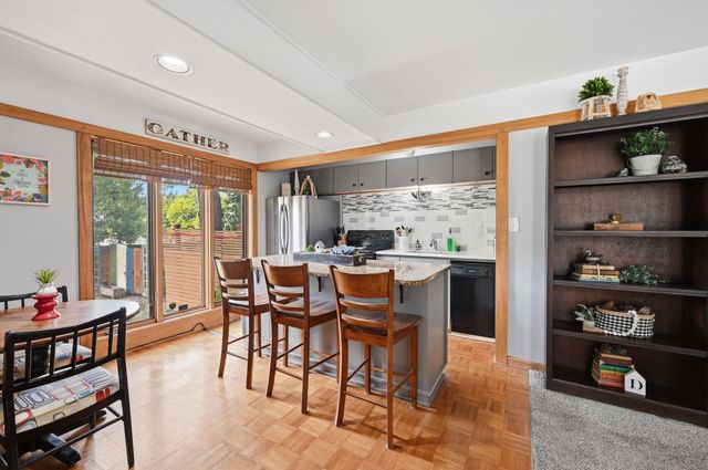 579 S Yale St, Wichita, KS 67218