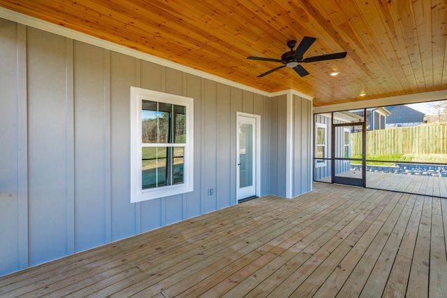 7407 Ferrell Farms Drive, Harrison, TN 37341