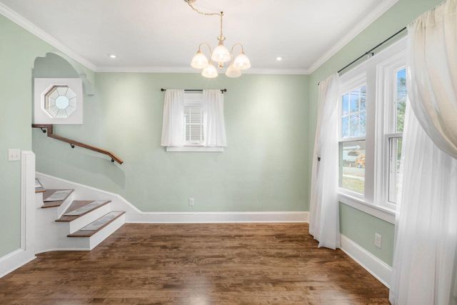 2415 9th AVENUE, South Milwaukee, WI 53172