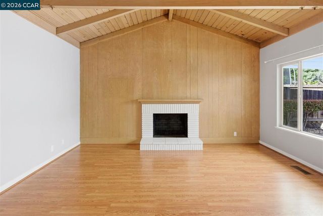 55 Ceemar Court, Concord, CA 94519