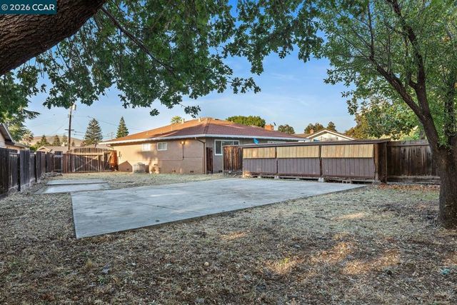 55 Ceemar Court, Concord, CA 94519