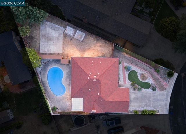 55 Ceemar Court, Concord, CA 94519