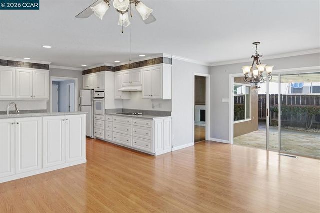 55 Ceemar Court, Concord, CA 94519