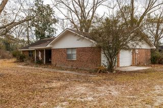 86 County Road 319, Cleveland, TX 77327